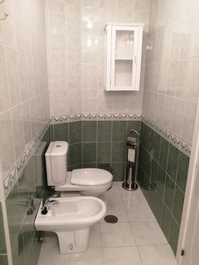 Holidays2benalmadena Torrequebrada Sea View Front With Pool Parking & Terraces Appartement